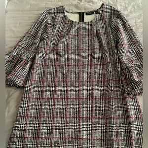 Nina Leonard Crew Neck Bell Sleeve Dress